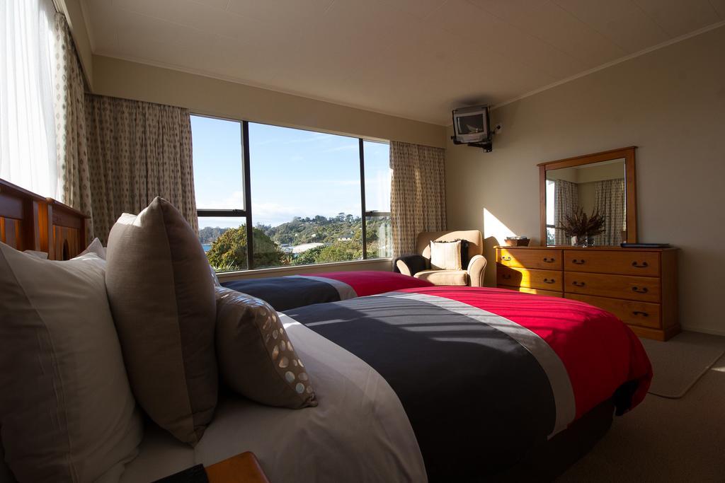 Kowhai Lane Lodge Half-moon Bay Exterior photo